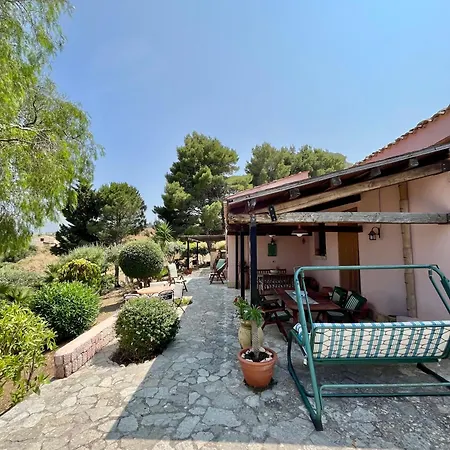 Villa Giara