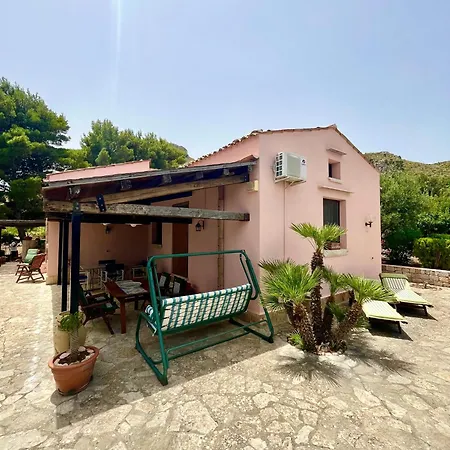 Giara Scopello Villa